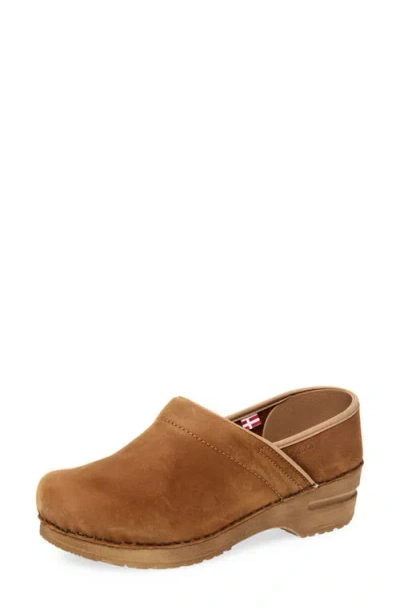 Sanita Professional Leather Clog In Brown