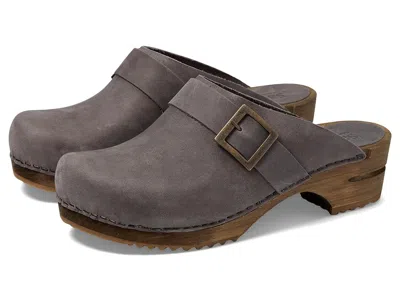 Sanita Urban In Gray