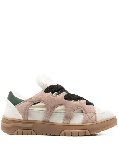Santha Model 1 Contrast Nude Shoes In Gold