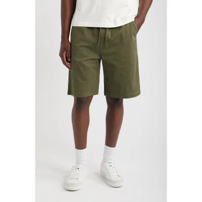 Santo Studio Peninsula Elastic Chino Shorts In Green