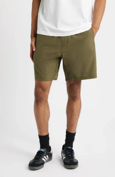 Santo Studio Tempo Tech Shorts In Green