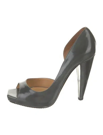 Pre-owned Santoni Leather Pumps In Green