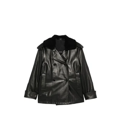 Santoro Shearling-collar Double-breasted Jacket In Black