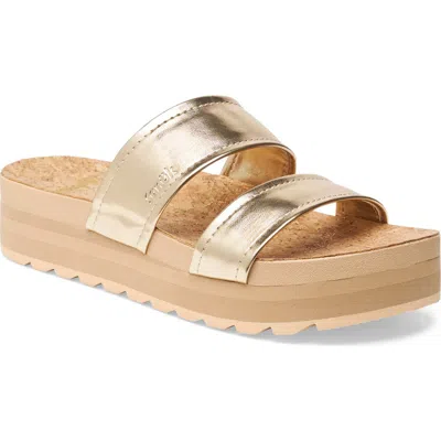 Sanuk Alt-itude Platform Sandal In Gold