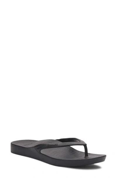Sanuk Palmer Flip Flop In Black