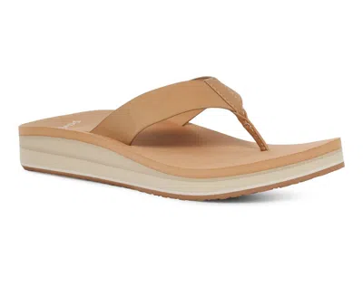 Sanuk Women's Highland St Sandal In Tan In Multi