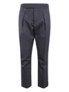 Sapio Tailored Trousers With Pleated Front And Pockets In Black