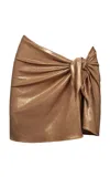 Sara Cristina Pareo In Gold In Brown