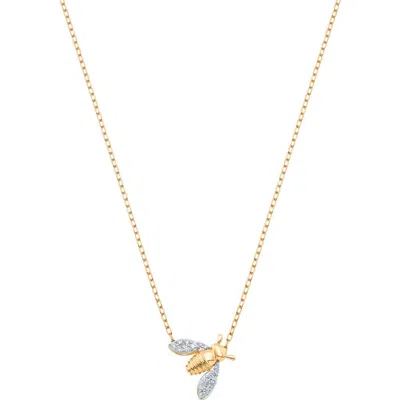 Sara Weinstock Queen Bee Pendant Necklace In Gold