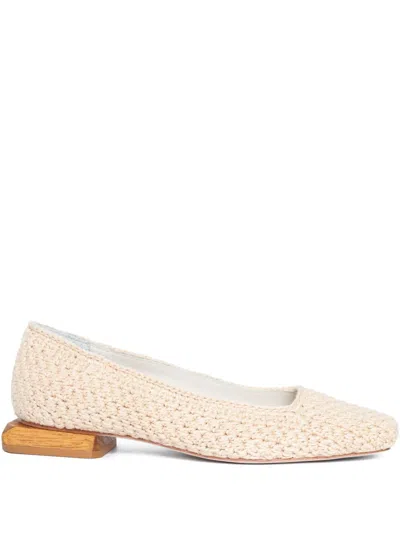 Sarah Chofakian スクエアトゥ フラットシューズ In Pink