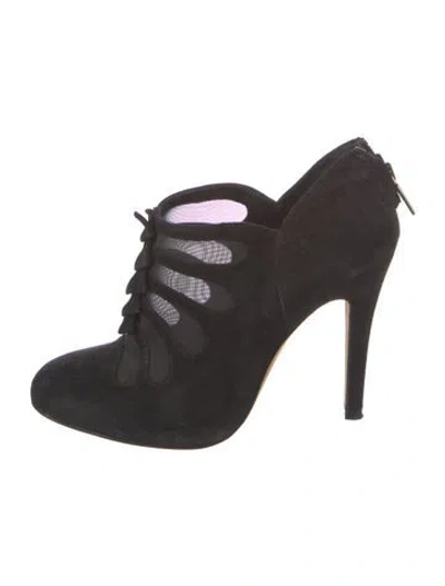 Pre-owned Sarah Flint Suede Pumps In Black