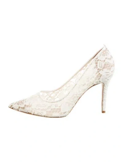 Pre-owned Sarah Jessica Parker Lace Lace Pattern Pumps In White