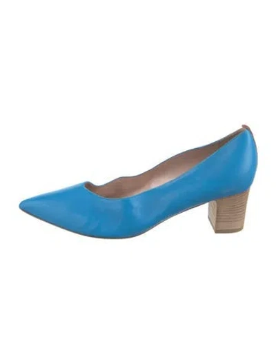 Pre-owned Sarah Jessica Parker Leather Pumps In Blue