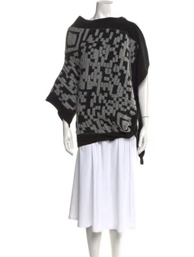 Pre-owned Sarah Pacini Printed Bateau Neckline Sweater In Black
