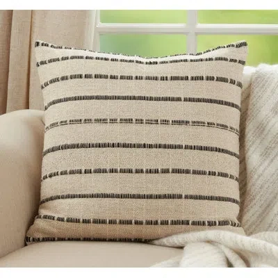 Saro Coralee Square Cotton Pillow Cover & Insert In Polyester,polyfill,ivory,black