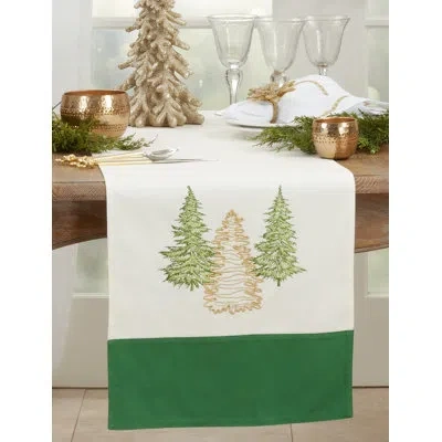 Saro Cotton Blend Christmas Table Runner In White;green