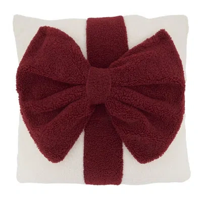 Saro Holiday Gift Bow Throw Pillow - Christmas Decorative Throw Pillow With Polyester Filled Support For  In Red