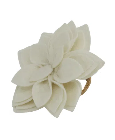 Saro Lifestyle Felt Blossom Napkin Ring Set Of 4,set In Ivory