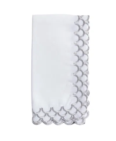 Saro Lifestyle Scalloped Edge Napkin Set Of 4,20"x20" In Silver