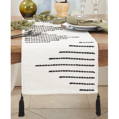 Saro Modern Luxe Diamond Woven Table Runner In Black,white