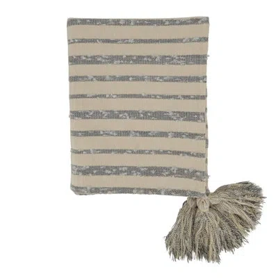 Saro Sevan Throw In Black;white