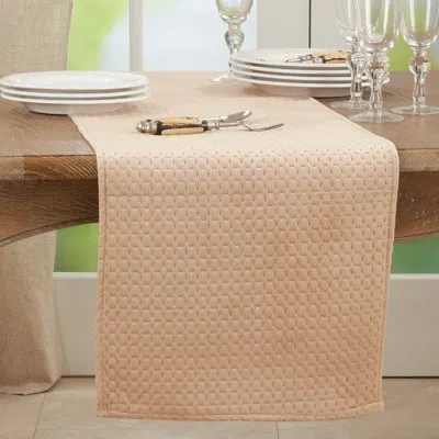 Saro Table Runner In Natural