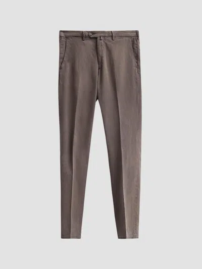 Sartorio Napoli Men's Solid Crease-front Trousers In Gray
