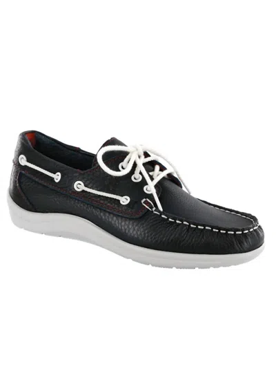 Sas Catalina Lace Up Boat Shoe - Wide In Navy In Blue
