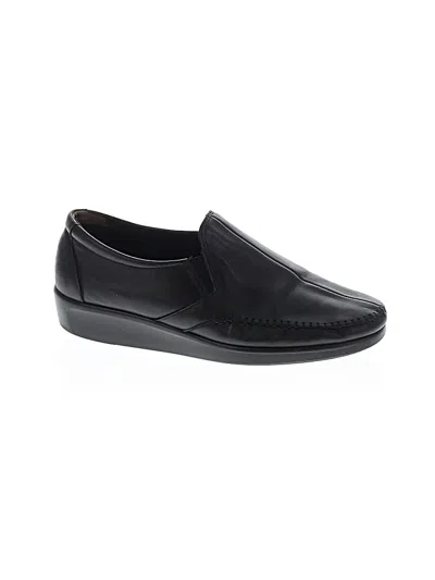 Pre-owned Sas Flats In Black
