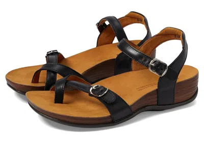 Sas Pampa Comfort Toe Loop Sandals In Black