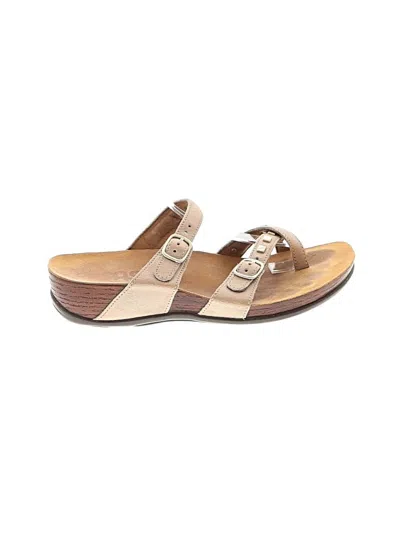 Pre-owned Sas Sandals In Tan