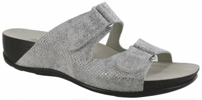 Sas Seaside In Plata In Multi