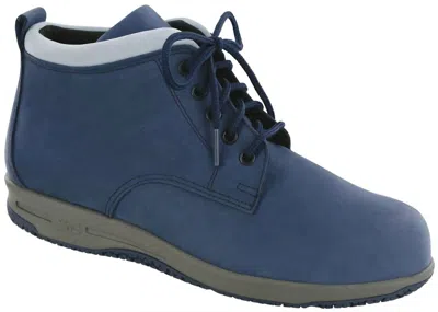 Sas Women's Gretchen Chukka Boot In Navy