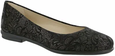 Sas Women's Scenic Ballet Flat In Black
