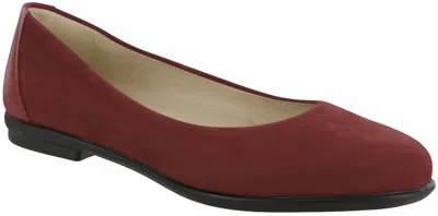 Sas Women's Scenic Ballet Flat Shoes Medium In Scarlett Red