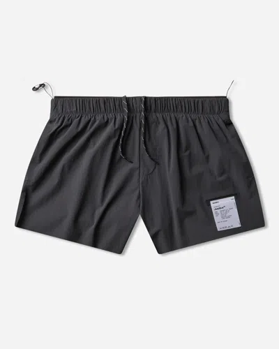 Satisfy Men S Justice Distance 2.5in Shorts In Black