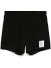 Satisfy Peaceshell Performance Shorts In Schwarz