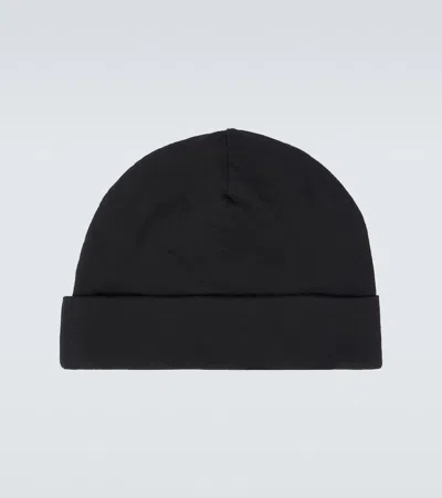 Satisfy Wool Beanie In Black