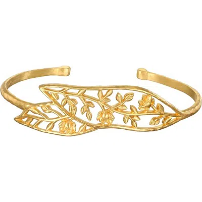 Satya Jewelry Expanding Beauty Lotus Cuff In Gold