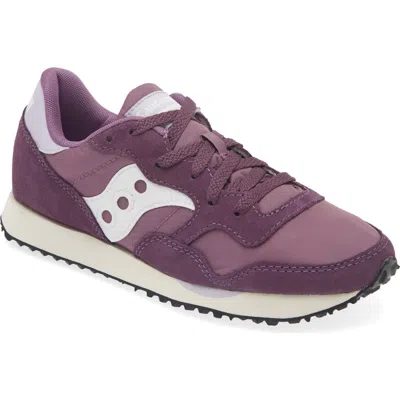 Saucony Dxn Sneaker In Purple/violet