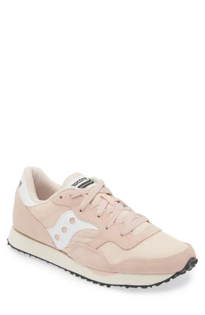 Saucony Dxn Trainer In Peach/ White