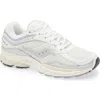 Saucony Gender Inclusive Progrid Omni 9 Sneaker In White