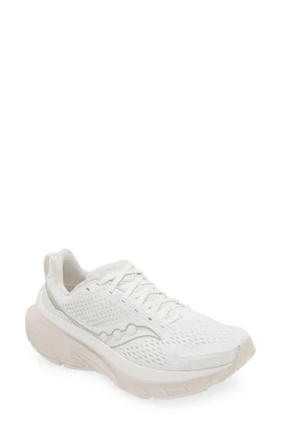 Saucony Guide 17 Running Shoe In White/ Moon