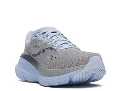 Saucony Guide 19 Running Shoe In Gray