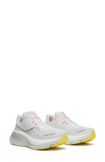 Saucony Hurricane 24 Running Shoe In White/foam