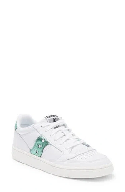 Saucony Jazz Court Low Top Sneaker In White/green
