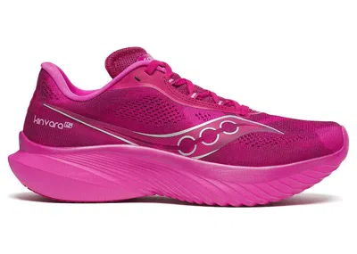 Pre-owned Saucony Kinvara 15 (women's) Sneakers In Magenta