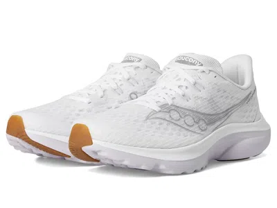 Saucony Kinvara 16 In White
