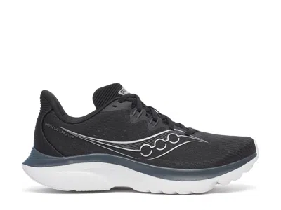 Saucony Kinvara 16 Running Shoe In Black