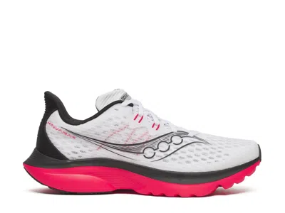 Saucony Kinvara 16 Running Shoe In Multi